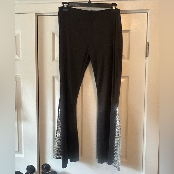 Disco 🪩 Diva Costume - Picture 10 of 12